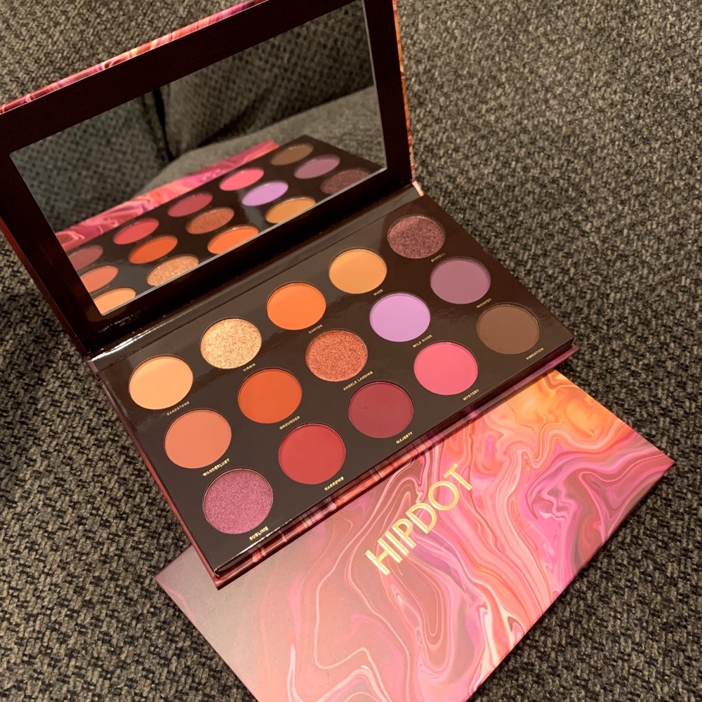 HIPDOT Zion Eyeshadow Palette